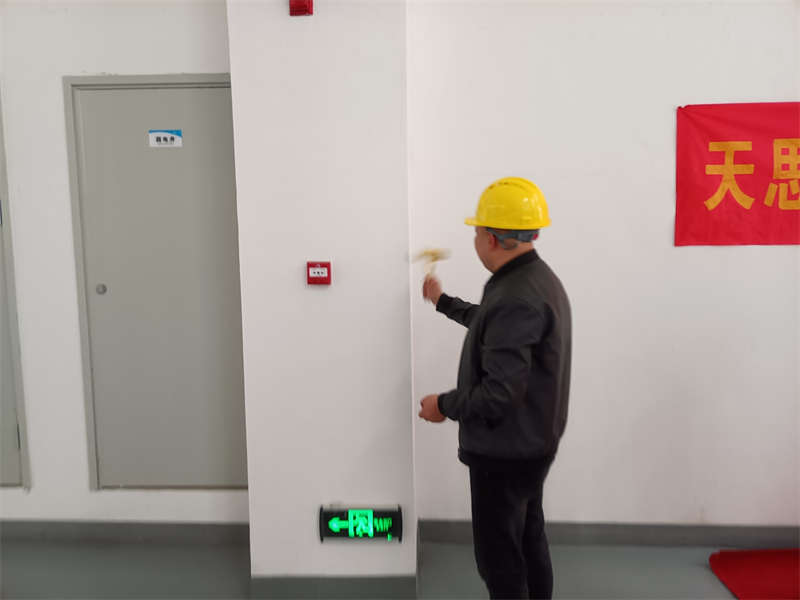 <a href=http://www.lhrhrjj.cn/gccf/ target=_blank class=infotextkey>合肥廠房裝修</a>